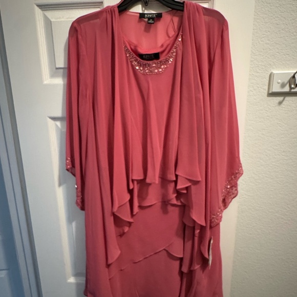 Evening Dress - Picture 1 of 4